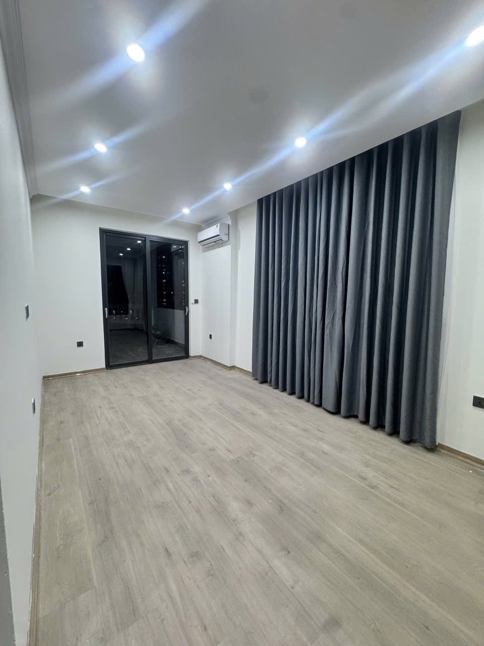 z7273921077023_701a2517e5fdac95a29bb49772d4ff23